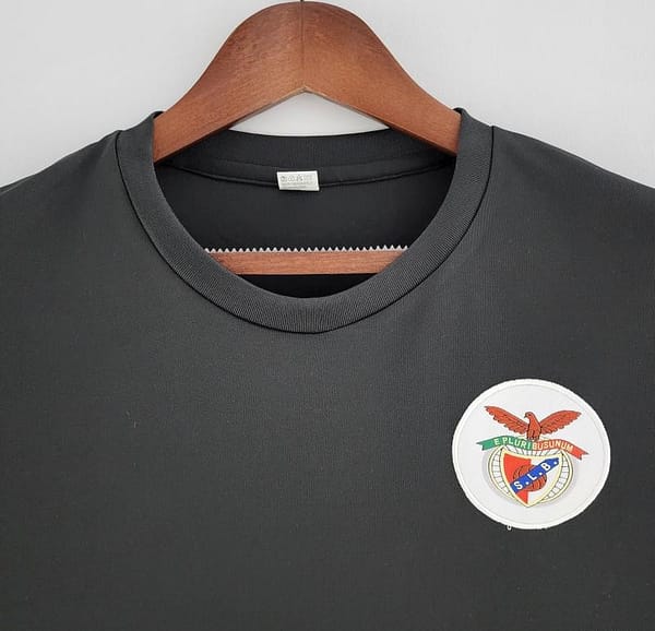 Retro 73/74 Benfica Away Soccer Jersey - Image 8