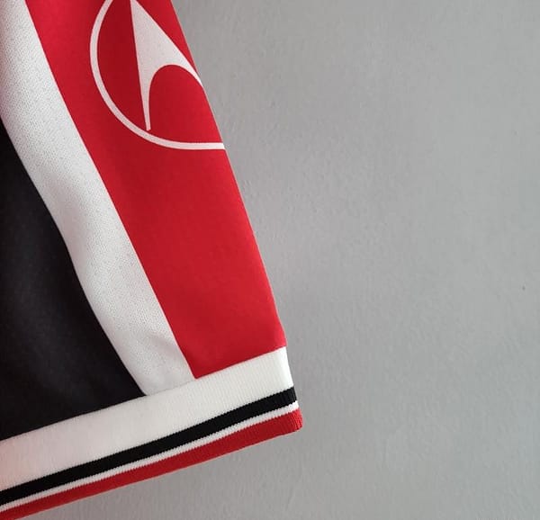 Retro Sao Paulo 2000 Away Soccer Jersey - Image 7
