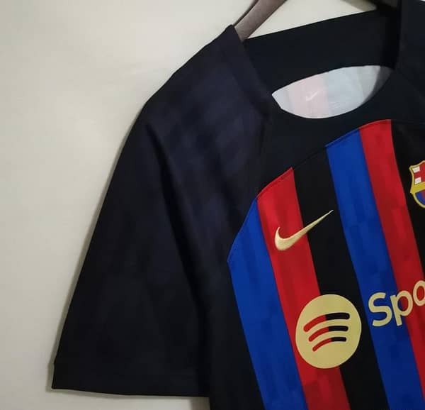 22 23 Barcelona Home Soccer Jersey - Image 5