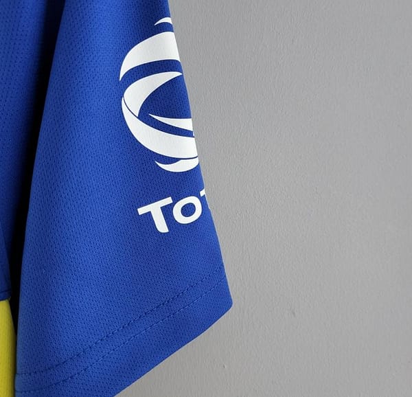 Retro 10/11 Boca Juniors Home Soccer Jersey - Image 7