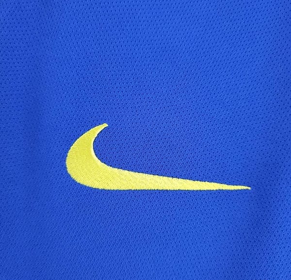 Retro 10/11 Boca Juniors Home Soccer Jersey - Image 8
