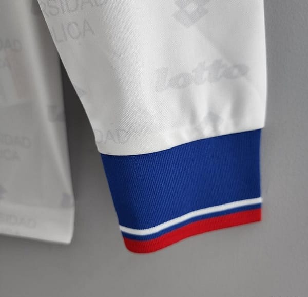 Retro 1996 Long Sleeve Deportivo Universidad Católica Third Away Soccer Jersey - Image 4