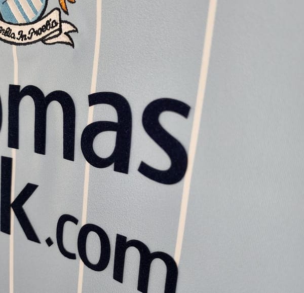 Retro 08/09 Manchester City Home Soccer Jersey - Image 7