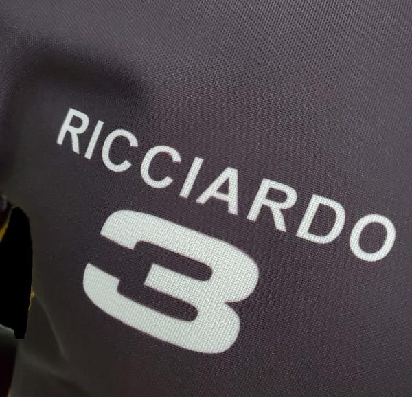 F1 Formula One 2022 McLaren Polo - Image 8