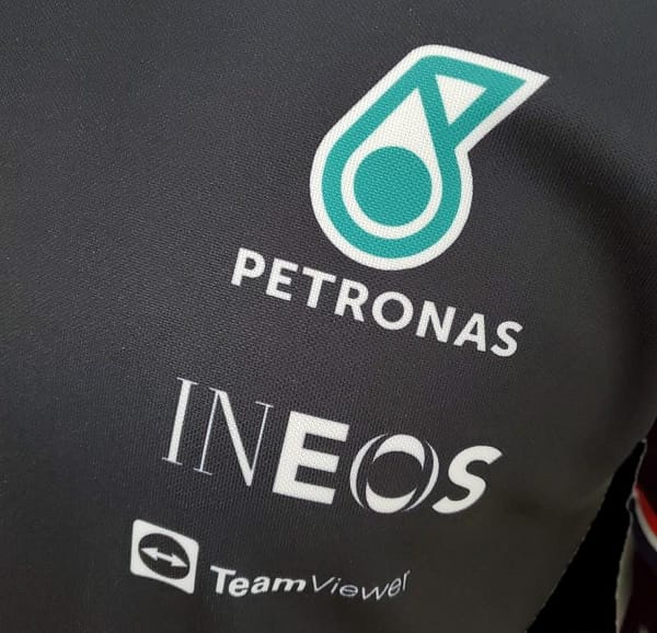 F1 Formula One 2022 Mercedes Black 8 - Image 2