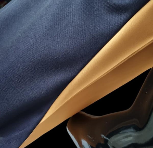 2022 F1 Formula One; McLaren Crew Neck - Image 9