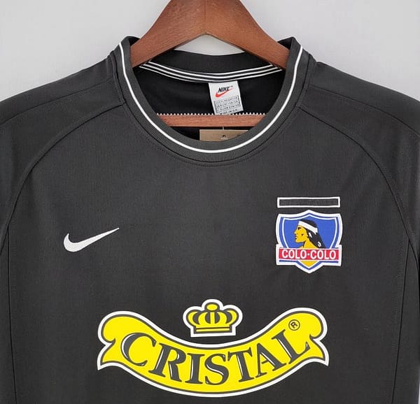 Retro 00/01 Colo Colo Away  Soccer Jersey - Image 7