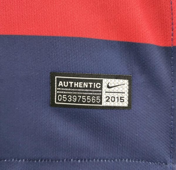 Retro 15/16 Barcelona Home  Soccer Jersey - Image 6