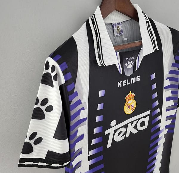 Retro Real Madrid 97/98 Third  Soccer Jersey - Image 4