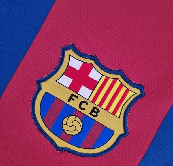 Retro 10/11 Barcelona Long Sleeve Home Soccer Jersey - Image 6