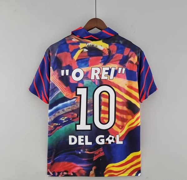 Retro Barcelona 93/94 Romario Jersey - Image 2