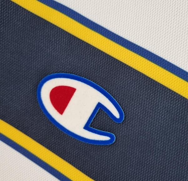 Retro Parma 01/02 Away Soccer Jersey - Image 6
