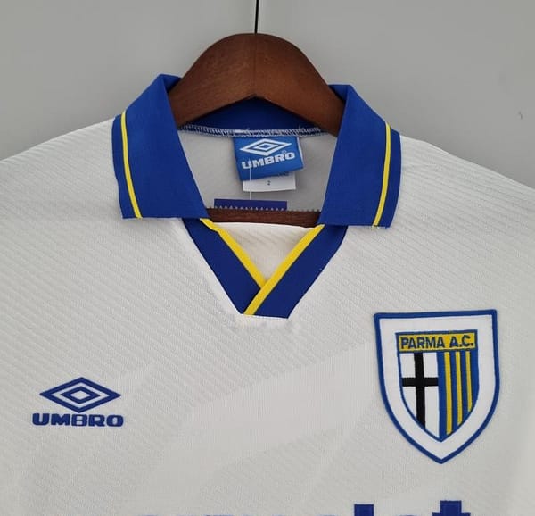 Retro Parma 93/95 Away Soccer Jersey - Image 9