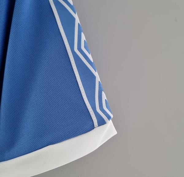 Retro Manchester City 81/82 Home Soccer Jersey - Image 4