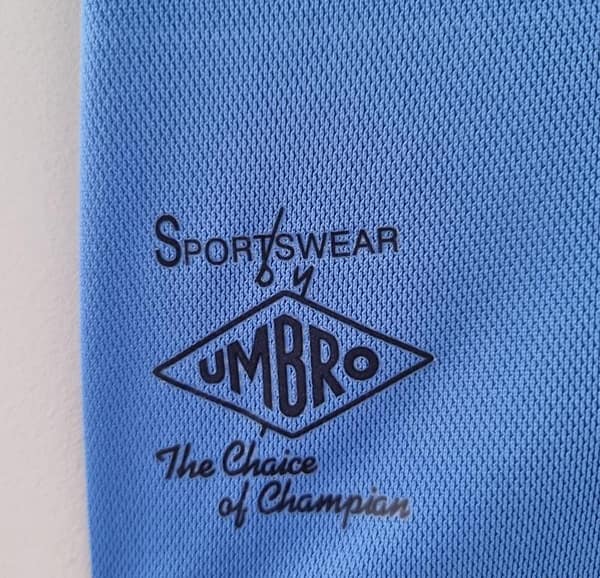 Retro Manchester City 81/82 Home Soccer Jersey - Image 6