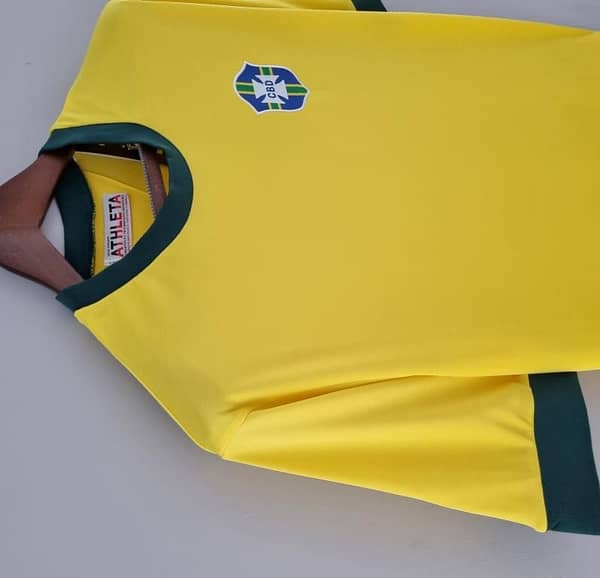 Retro Brazil 1970 Home Soccer Jersey - Image 5