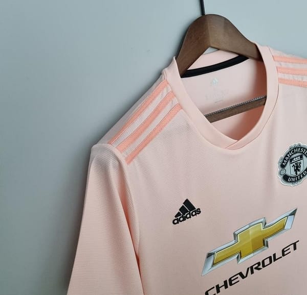 Retro Manchester United 18/19 away Soccer Jersey - Image 6