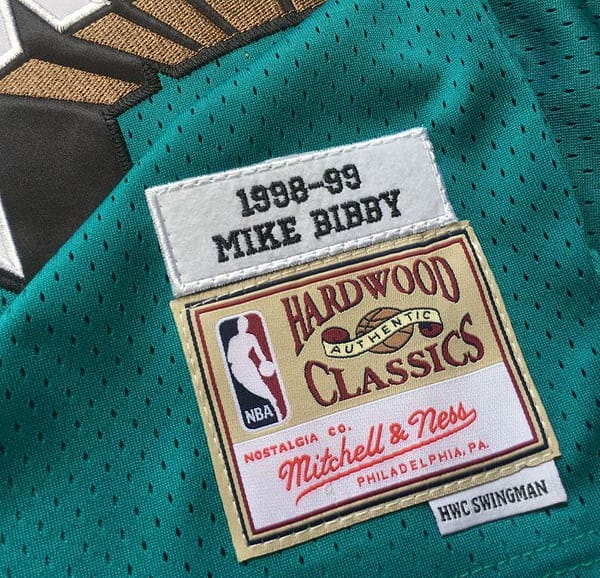 Men's Mike Bibby Green Retro Classic Team Jersey - Image 8