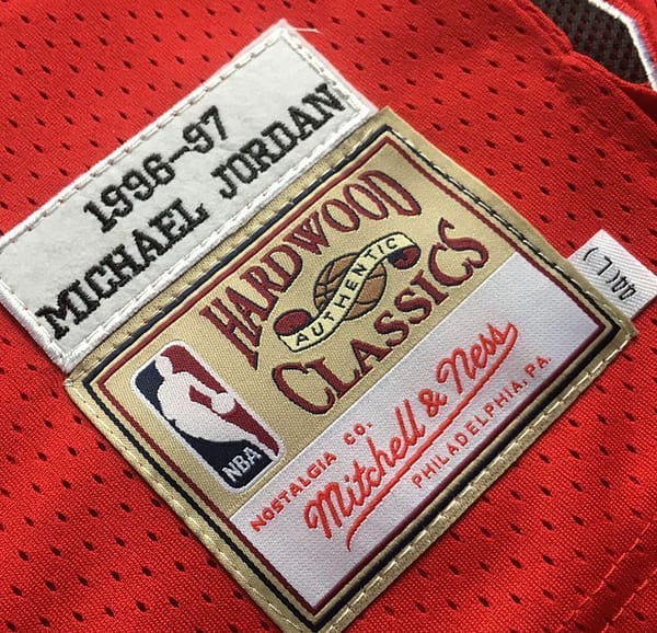 Men's Michael Jordan Red Retro Classic Team Jersey - Image 9