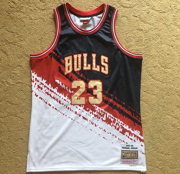 Men's Michael Jordan Black And White Retro Classic Team Jersey - Image 3