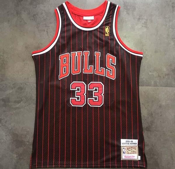 Men's Scottie Pippen Black Retro Classic Team Jersey - Image 2