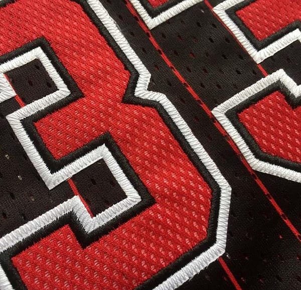 Men's Scottie Pippen Black Retro Classic Team Jersey - Image 3