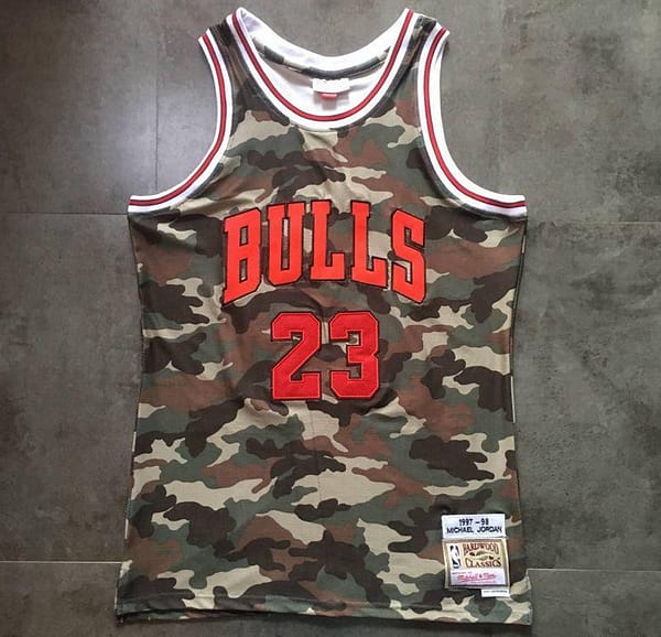 Men's Michael Jordan Camouflage Retro Classic Team Jersey - Image 2