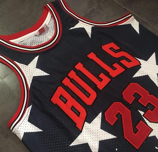Men's Michael Jordan Black Retro Classic Team Jersey - Image 4