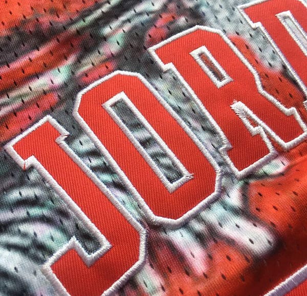 Men's Michael Jordan Gray And Red Retro Classic Team Jersey - Image 7