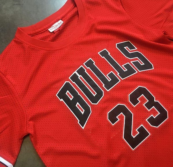 Men's Michael Jordan Red Retro Classic Team Short Sleeve Jersey - Image 2