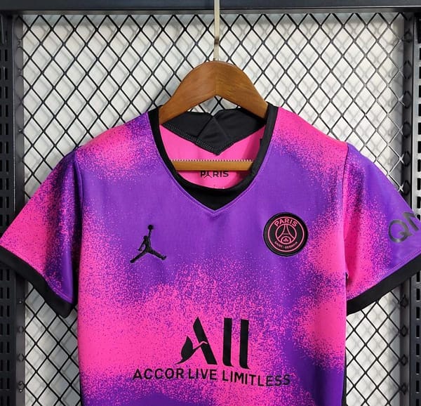 Retro 20-21 Kids PSG Paris Forth Pink Jersey - Image 12