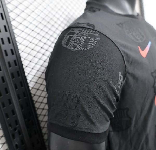 Player Version 24/25 Barcelona Black Special Jersey - Image 3