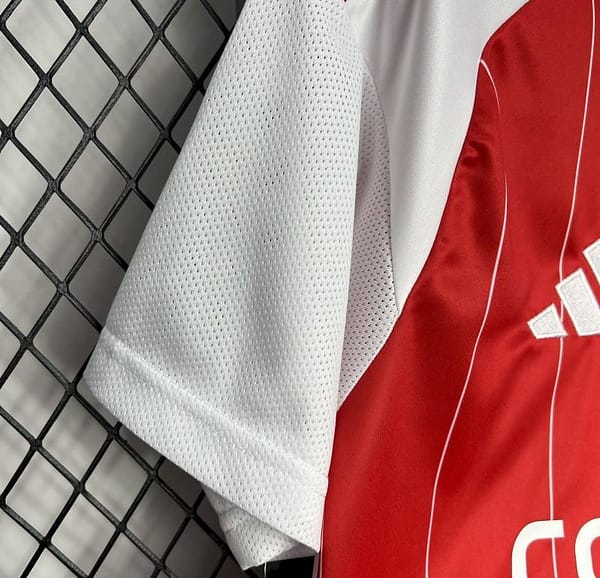 24/25 Colo Colo Third Jersey - Image 8