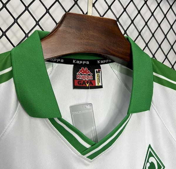 Retro 01/02 Werder Bremen Away Jersey - Image 7