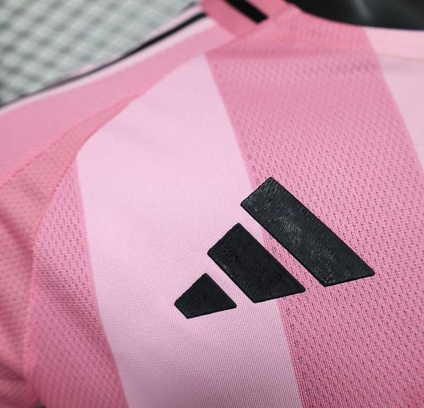 Player Version 25/26 Inter Miami Home Jersey - Image 9
