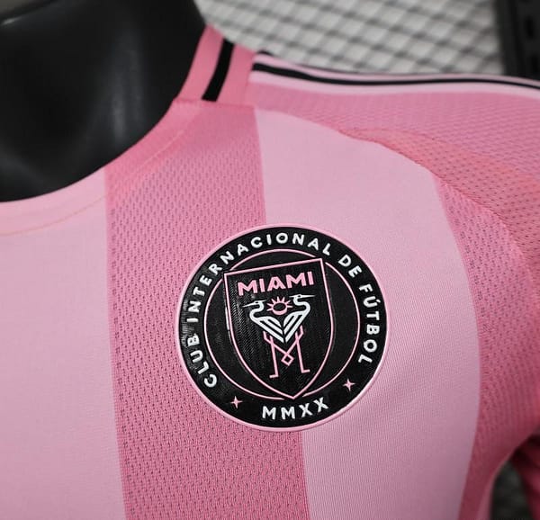 Player Version 25/26 Inter Miami Home Jersey - Image 10