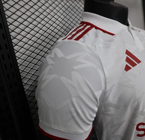Player Version 25/26 Manchester United White Special Jersey - Image 3