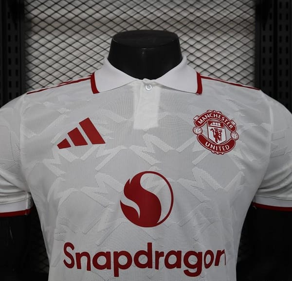 Player Version 25/26 Manchester United White Special Jersey - Image 7