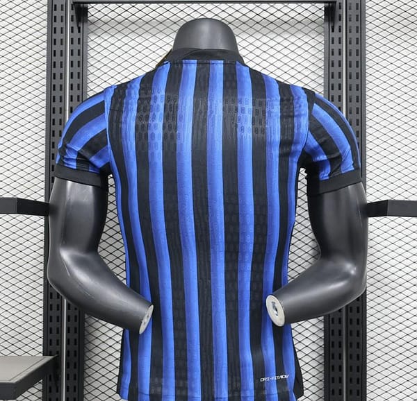 Player Version 25/26 Inter Milan Home Jersey With Sponsor - Image 3