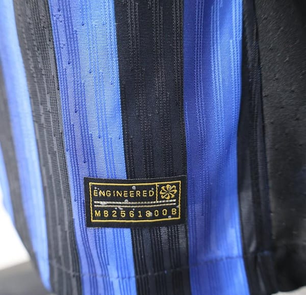 Player Version 25/26 Inter Milan Home Jersey With Sponsor - Image 4