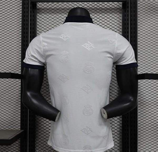 Player Version 24/25 Real Madrid White Pre-Match Jersey - Image 2