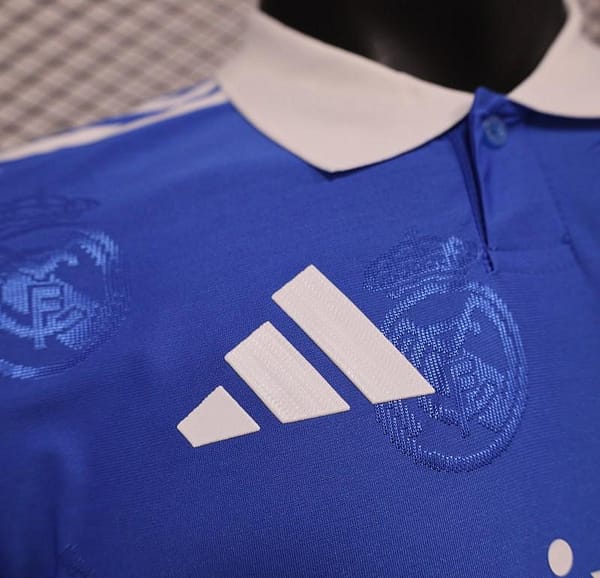 Player Version 24/25 Real Madrid Blue Pre-Match Jersey - Image 2