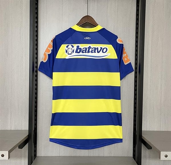 Retro 10/11 Flamengo Third Jersey - Image 2