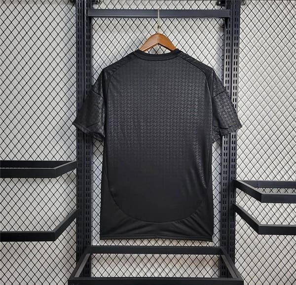 24/25 Real Madrid Special Edition Black Jersey - Image 9