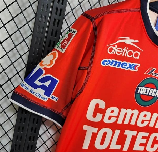 Retro 02/03 Chivas Guadalajara Away Jersey - Image 4