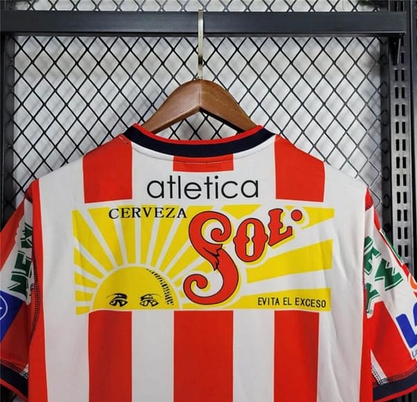 Retro 02/03 Chivas Guadalajara Home Jersey - Image 3