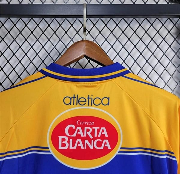 Retro 01/02 Tigres UANL Home Jersey - Image 3