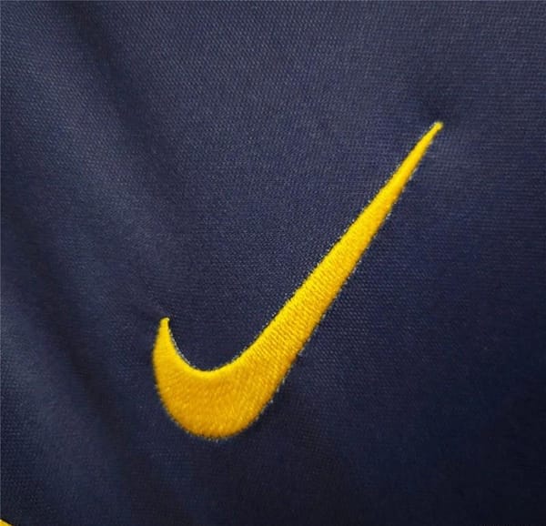 Retro 00/01 Club America Away Jersey - Image 3