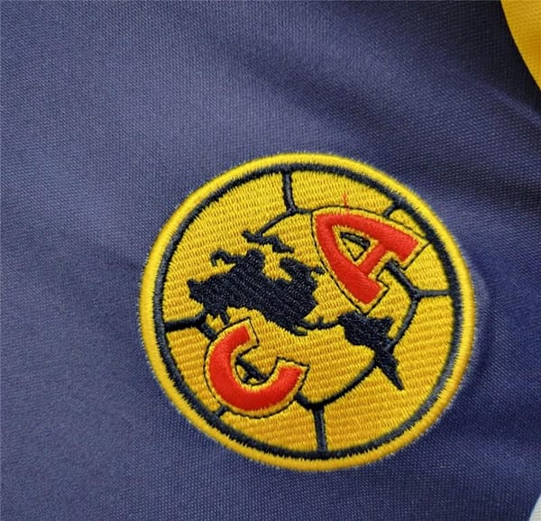 Retro 00/01 Club America Away Jersey - Image 4