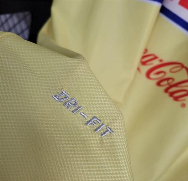 Retro 14/15 Club America Home Jersey - Image 6